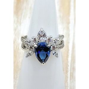 BOMB PARTY RING NWT RBP2467 Blue Sapphire & White Topaz, Rhodium Plated SZ 7